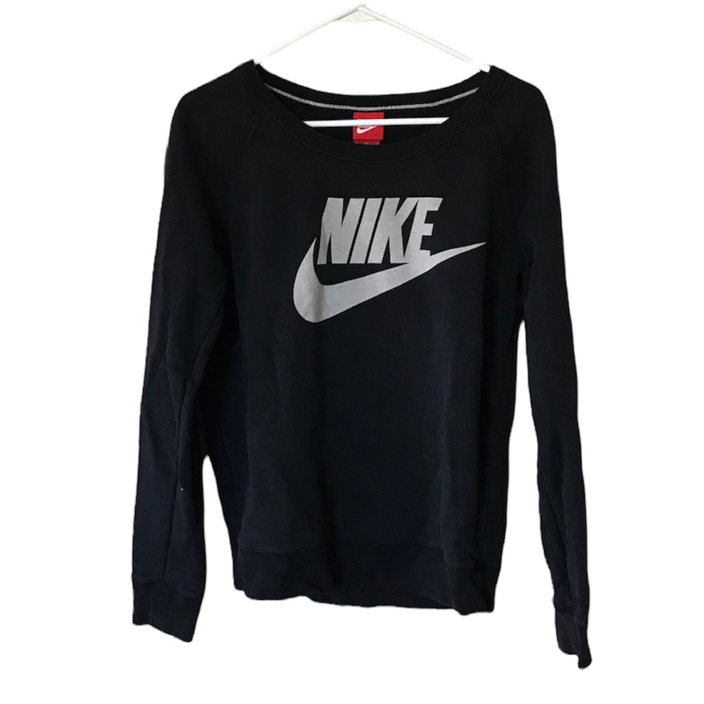 Nike Black Long-Sleeve Sweatshirt